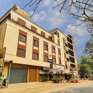 Vijayawāda Hotel Kranthi Residency Exterior photo
