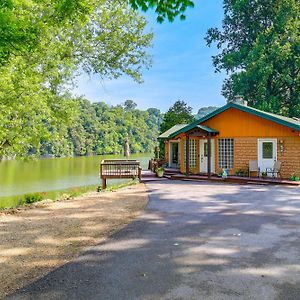 Piney Flats Duck And Bugs Cabin On Boone Lake With Boat Dock! Exterior photo