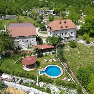 טת Prek Bjeshka Guesthouse Exterior photo