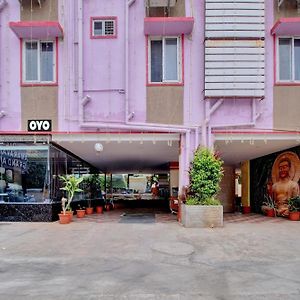 Vijayawāda Oyo Hotel Amaravati Grand Exterior photo