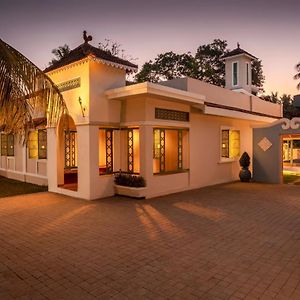 Guirim 5Bhk Villa With A Private Pool North Goa Exterior photo