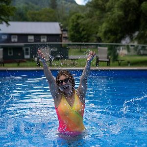 Shandaken Catskill Seasons Inn Exterior photo