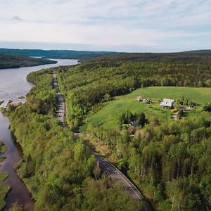 Baddeck Inlet Chanterelle Inn & Cottages Exterior photo