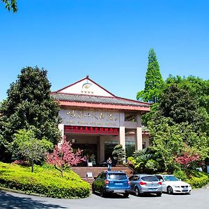 אמיישאן E-Mei Mountain Hotel Exterior photo