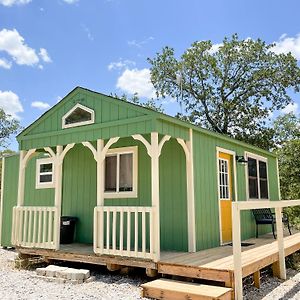 Eastland Mockingbyrd Tiny Home By Vacation Your Way Exterior photo