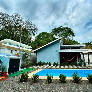 הוילה אגוחאס Ohana Beach House Costa Rica Exterior photo