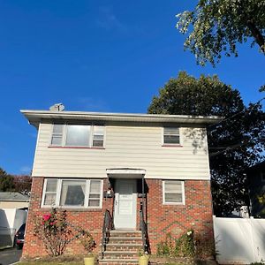 Cozy Home Near Downtown רהווי Exterior photo