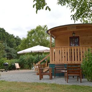 הוילה Mouhers **Roulotte Cosy Avec Piscine, Petanque Et Jardin Pres De La Maison De George Sand** - Fr-1-591-77 Exterior photo