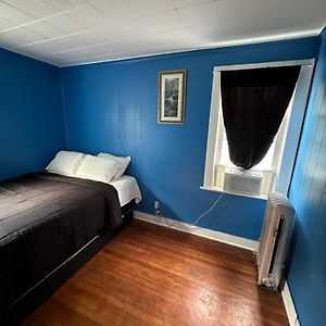 אירבינגטון Fidelia Fuchsite Queen Bed Minutes From Newark Liberty International Airport And Newark Penn Station Exterior photo