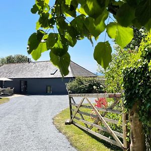 Gooseham Hunters Lodge Exterior photo