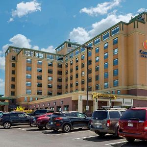 רוויר Comfort Inn & Suites Logan International Airport Exterior photo