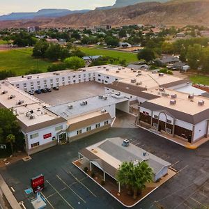 מלון Ramada By Wyndham La Verkin Zion National Park Exterior photo