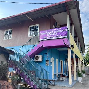 Padang Mat Sirat Oyo 90967 Homestay Chalet Warisan Siti Exterior photo