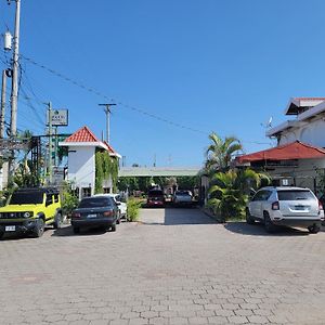 San Luis Argueta Hotel Exterior photo