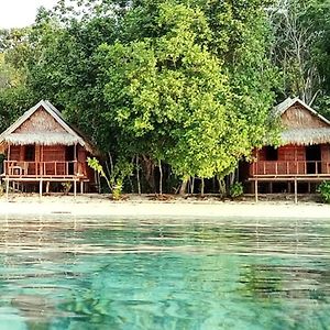 מלון Pulau Birie Risen Raja Ampat Exterior photo