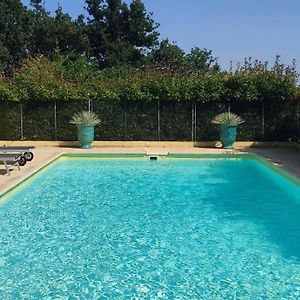 Martignargues Villa Provencale Entre Cevennes Et Provence Avec Une Grande Piscine Et Un Terrain De Petanque Exterior photo