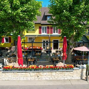 פרייבורג Tuniberg Restaurant Hotel Exterior photo