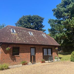 Brook  Clock House Cottage Exterior photo