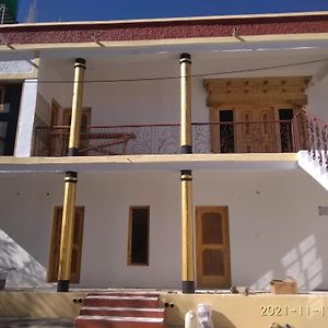 לה Kunsal Yourdum Homestay Ladakh By Lexstays Exterior photo