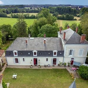 לינה וארוחת בוקר Montagrier Chateau De Gouyas Exterior photo