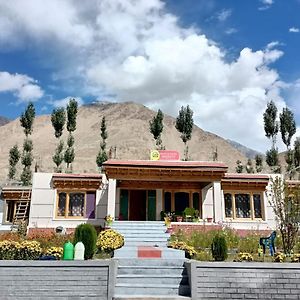 נוברה Mountain Majesty Guest House Ladakh By Lexstays Exterior photo