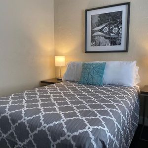 Dayton With 5 Beds Sleeps 10 2 Bedrooms Plus Wifi Exterior photo