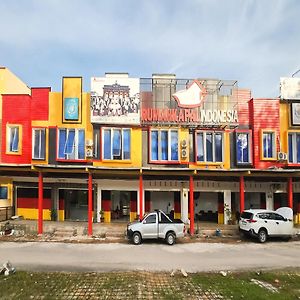 מלון Pembunuh Reddoorz At Permata Hijau Batu Aji Exterior photo