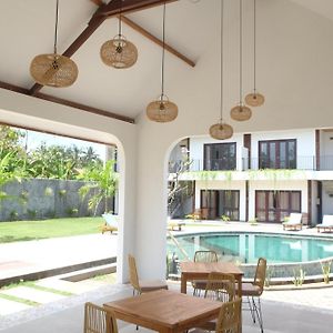 מלון Batununggul Dipenida Bali Exterior photo