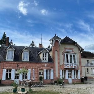 Brinon-sur-Sauldre Gite De La Villa Bois Chaumont Exterior photo