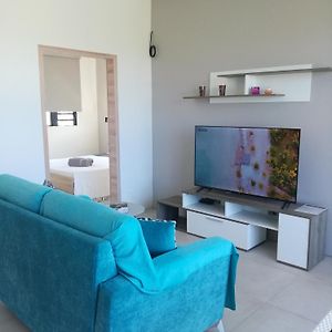 בלו ביי Beach Appartement Contemporain Exterior photo