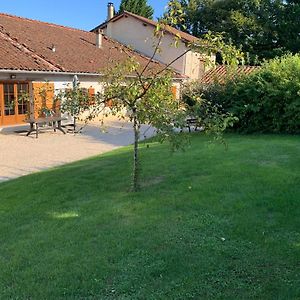 הוילה Saint-Etienne-du-Bois  Gite La Combe Pour Les Amateurs De Nature Exterior photo