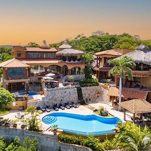 מלון סנטה קרוז הואטולקו Casa Ceiba Huatulco - Adults Only Exterior photo