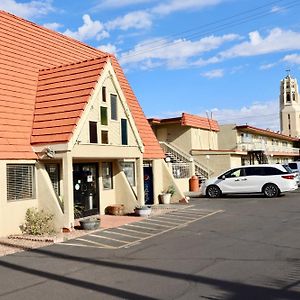 במוטל Super 8 By Wyndham Albuquerque Downtown Exterior photo