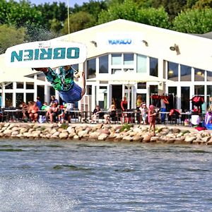 הוילה Doppelhaushaelften Im Ferien- Und Freizeitpark Weissenhaeuser Strand Exterior photo