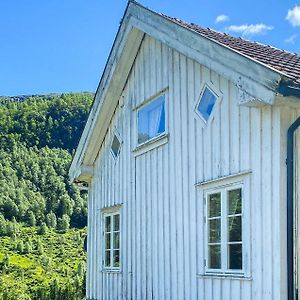 Tjorhom Stunning Home In Tonstad With Wifi Exterior photo