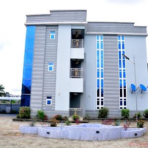 Imogwu-Agwa Alabalaba Hotel And Suites Exterior photo