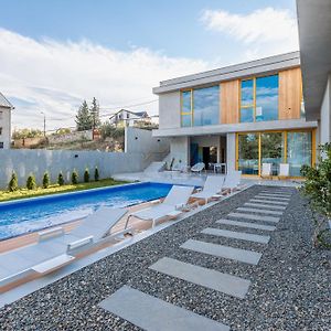 Okrokana Villa Tabori Hill Modern Retreat In Tbilisi Exterior photo