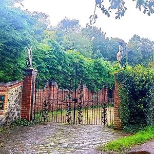 מלון Primrose Paddock Barn - Near Maidstone, Sevenoks, Gravesend Exterior photo