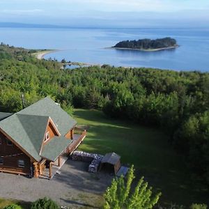 הוילה St. Peter's Privacy @ Bras D'Or Lake Eagle House Chalet Exterior photo