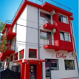 אסנובגראד Hotel Color Exterior photo