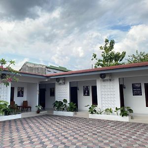 Tanjungkarang Eternal Rooms Exterior photo