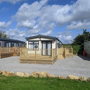 מלון Weeton  Lytham Luxe 6 Birth Caravan Exterior photo