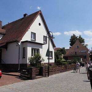 לובנאו Ferienwohnung Am Hafen Exterior photo