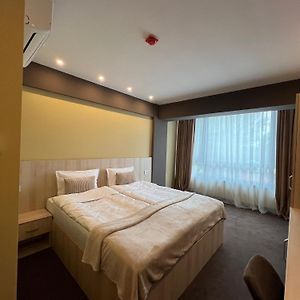 Smardan Rent A Room Damad Exterior photo