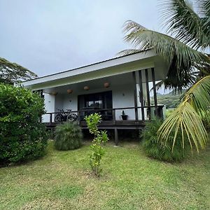 הוילה אברואה Eryns Retreat Exterior photo