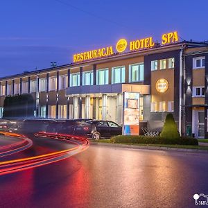 Boguchwała Hotel & Spa Odeon Exterior photo