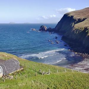 לינה וארוחת בוקר Aird Uig Seapods - Isle Of Lewis Exterior photo