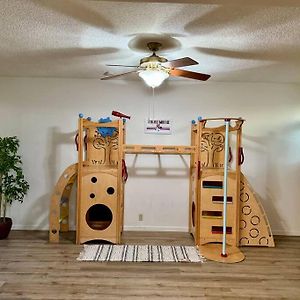 הוילה פולרטון Near Disneyland With Indoor Playset Kids Love Exterior photo