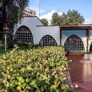 אלדורט Sirikwa Hotel Exterior photo