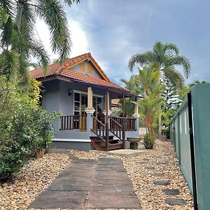 Ao Nang Cozy Garden Cottage Exterior photo